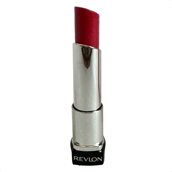 Lipstick REVLON Colorburst Lip Butter Lipstick Lip Color CHERRY TART - Picture 3 of 5